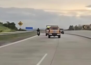 Ada-Ada Saja, Pemotor  “Ngegas” di Tol Cisumdawu