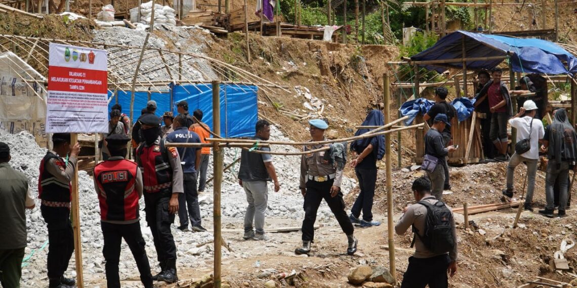 Tambang Emas Ilegal di Salopa Ditutup Paksa Tim Gabungan