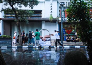 Intensitas Hujan Masih Tinggi Jelang Libur Nataru, Ini Imbauan Wali Kota Bandung kepada Wisatawan