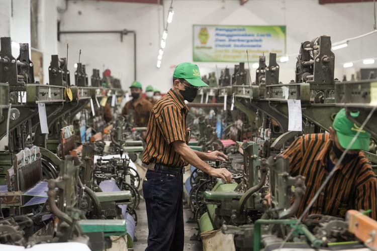 Kementerian UMKM Optimistis Capaian Perkuatan Usaha Mikro pada 2025 Jadi Modal Akselerasi