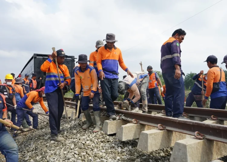 KAI Percepat Normalisasi Jalur Terdampak Banjir di Sumatera