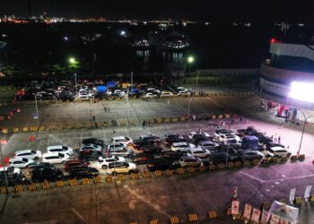 Waspada Cuaca Buruk, Menhub Minta Operator Utamakan Keselamatan Penumpang