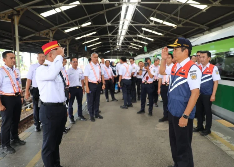 Jelang Libur Nataru, KAI Intensifkan Inspeksi Jalur Kereta