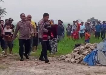 Bayi Perempuan Ditemukan di Dalam Keresek, Kini Dirawat di RSUD Ebah Majalaya