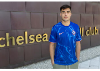 Anselmino Tampil Impresif, Borussia Dortmund Siap Hubungi Chelsea