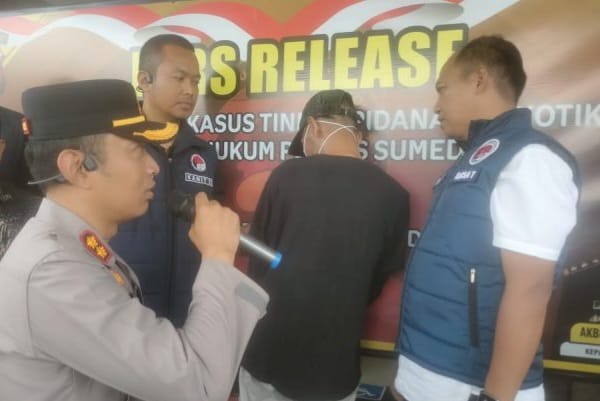 Menggunakan Sabu, Kades di Jatinangor Diciduk Polres Sumedang