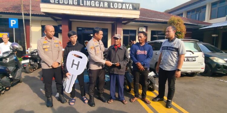 Polres Kuningan Ungkap Curanmor dan Kembalikan Motor ke Pemilik
