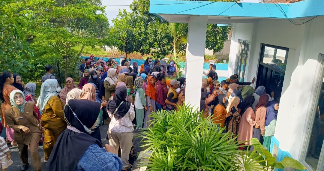 Bupati Bandung Dadang Supriatna Siapkan 7.700 Paket Sembako Murah untuk Warga Majalaya, Paseh dan Ibun