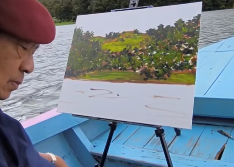 SBY Melukis Situ Patenggang Ciwidey dari Atas Perahu Motor, Hasilnya Menakjubkan