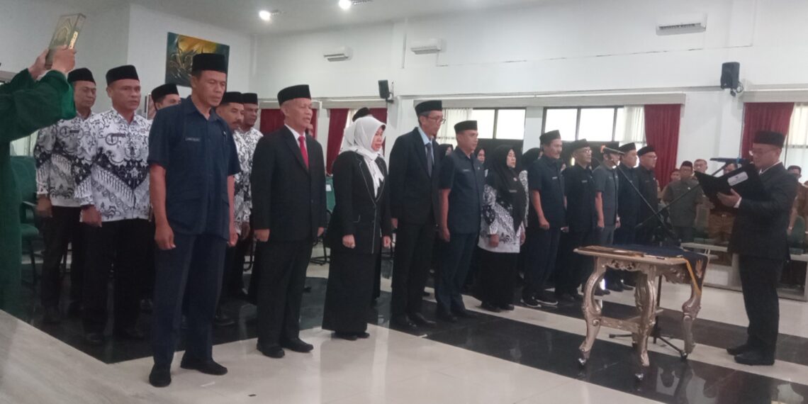 Tiga Pejabat Eselon 2 Dimutasi, Tiga Posisi Eselon 2 Dijabat Plt