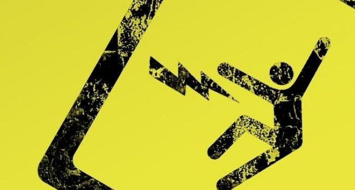 Duuhhh, Warga Garut Tewas Tersengat Arus Listrik Saat Pasang Tenda Hajat