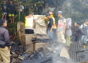 Kosleting Listrik: Pemilik Rumah Tewas Terpanggang