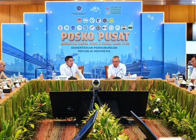 Menhub dan Seskab Kunjungi Posko Pusat Angkutan Nataru, Ini Hal yang Dibahas