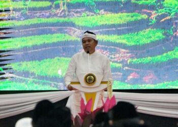 Gubernur Jabar Ajak Masyarakat Kembalikan Fungsi Gunung Sebagai ‘Pananggeuhan’, Ini Artinya