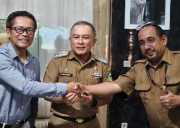 Kemelut Persoalan Air, Warga Cikalahang Minta Kepastian Hukum