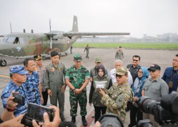 Tebar Benih Tanaman Gunakan Pesawat CASA C-212, Kang DS Ucapkan Terima Kasih Kepada Panglima TNI