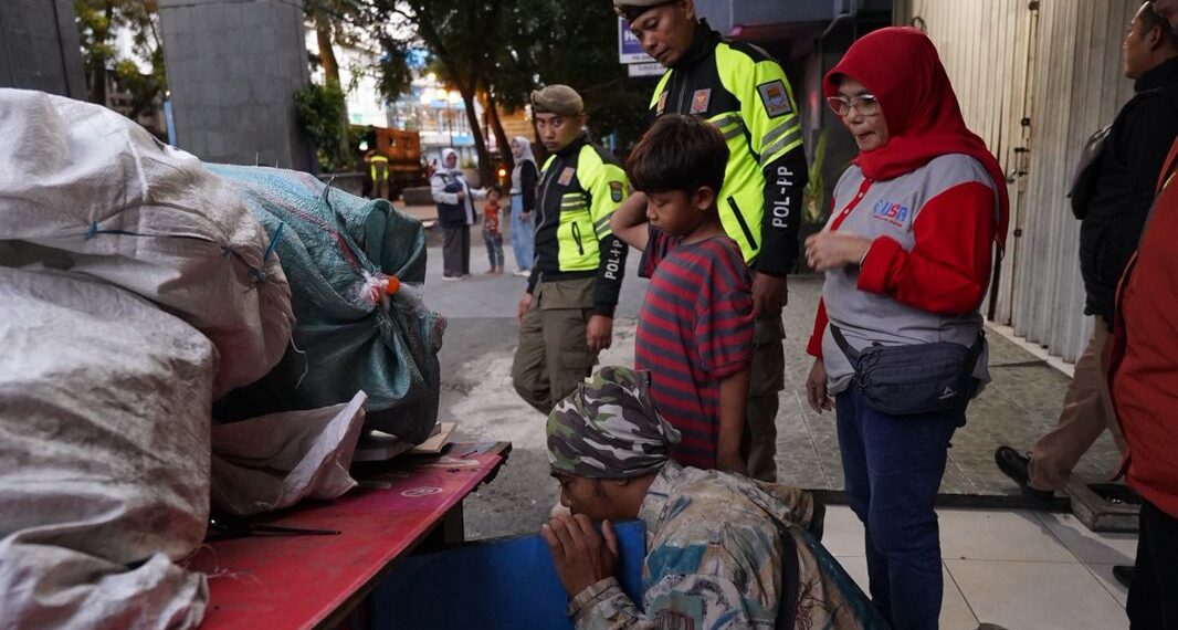 Operasi PPKS Jalanan Saat Long Weekend, 77 Tunawisma Dijaring di Sejumlah Titik Kota Bandung