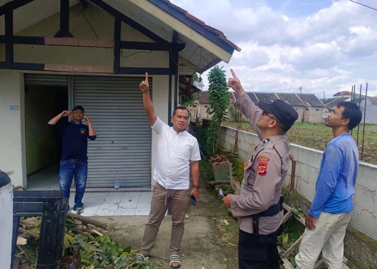 Tersengat Listrik Saat Tebang Pohon di Pameungpeuk, Maryadi Tewas dan Jajang Kritis