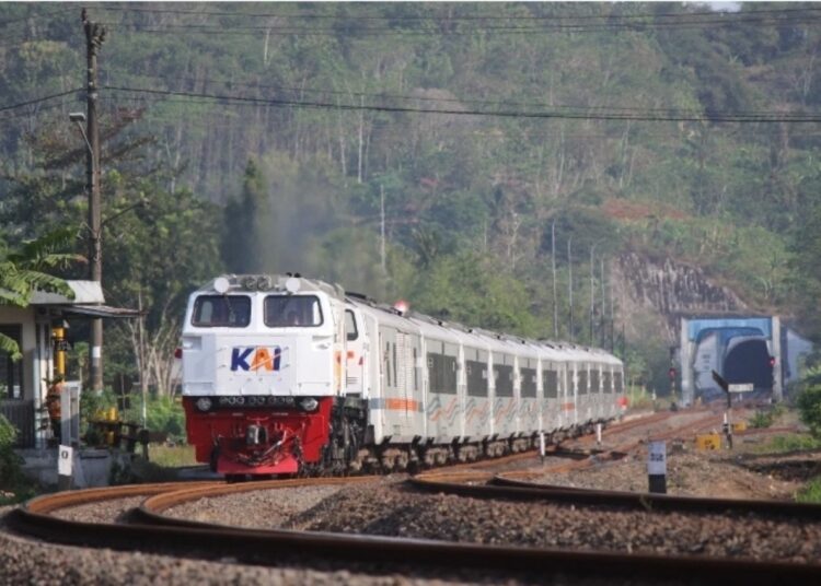Sinergi Pemerintah dan KAI Perkuat Konektivitas Sukabumi–Bogor–Bandung Barat untuk Pertumbuhan Wilayah