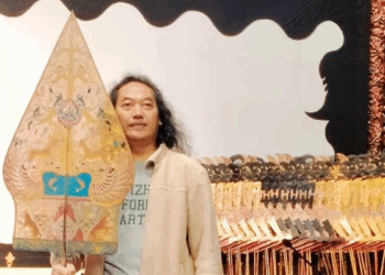 Yusup Oeblet (Padepokan Bumi Seni Tarikolot)