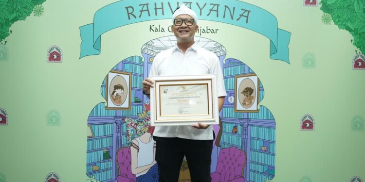 bjb kembali meraih penghargaan Anugerah Keterbukaan Informasi Publik dari Komisi Informasi Provinsi Jawa Barat