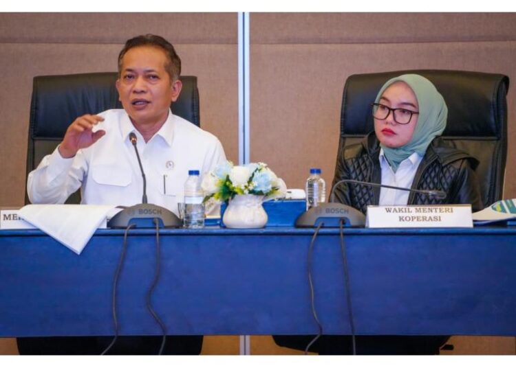 Dukungan Publik Menguat, Menkop Apresiasi Hasil Survei Terkait Program Kopdes Merah Putih