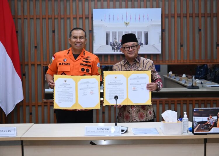 Mendikdasmen dan Basarnas Tandatangani Nota Kesepahaman tentang Keselamatan Diri