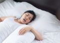 Cara Sederhana Menghentikan Kebiasaan Ngiler Saat Tidur