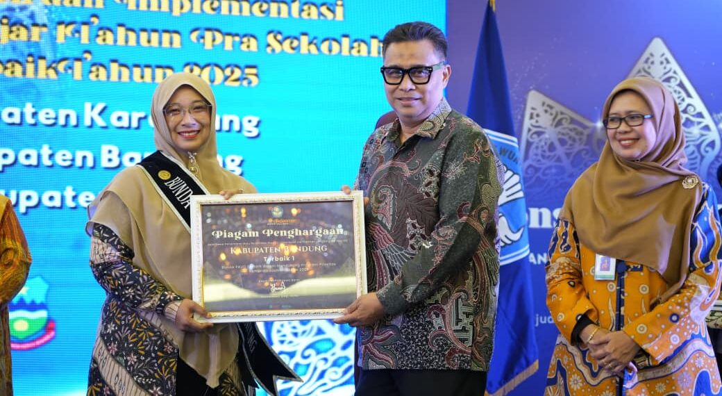 Bunda PAUD Kabupaten Bandung Raih BBPMP Award Kemendikdasmen