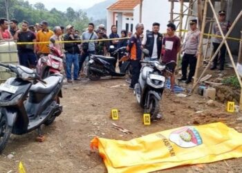 Biasa Transaksi HP Secara COD, Juanda Ditemukan Tewas Berlumuran Darah Dekat Motornya
