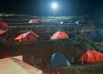 Lawang Angin Destinasi Wisata Tersembunyi di Kuningan Selatan