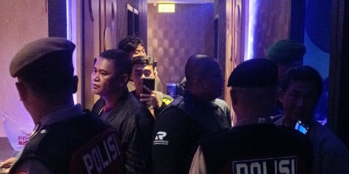 Razia Imlek: Satpol PP Tertibkan Sejumlah Tempat Hiburan Malam di Kota Bandung