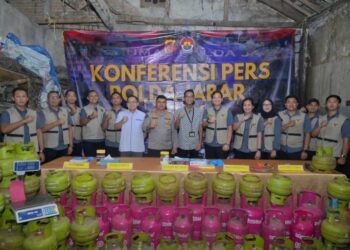 Polda Jabar Bongkar Gudang Suntik Gas Elpiji Subsidi di Kab. Bandung, Dua Orang Jadi Tersangka