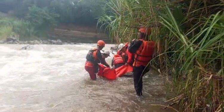 Bocah Korban Hanyut di Sungai Cimanuk Ditemukan Meninggal Dunia
