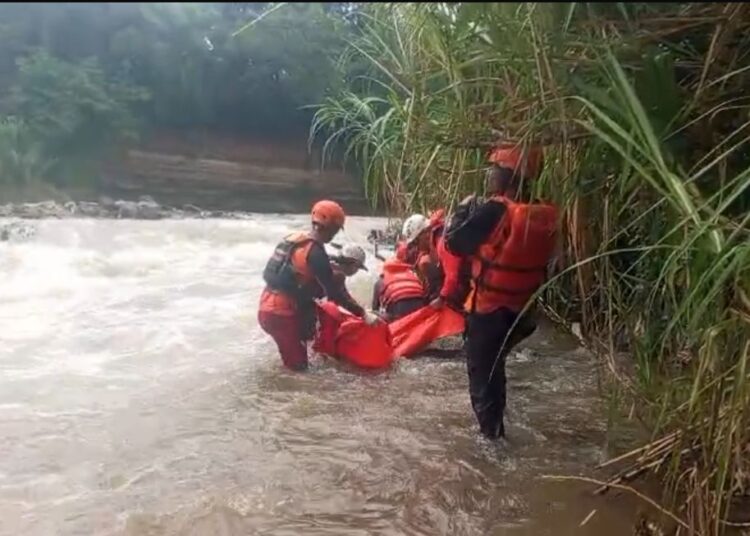 Bocah Korban Hanyut di Sungai Cimanuk Ditemukan Meninggal Dunia