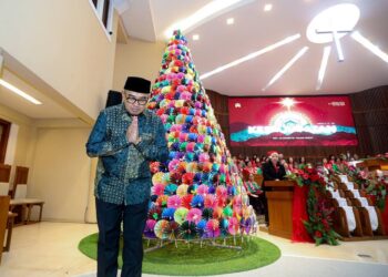 Berusia 56 Tahun, Farhan Ingin Bandung Jadi Bagian Solusi Nasional