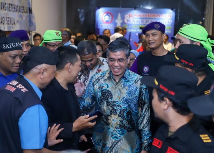 Menaker Minta Anggota Serikat Pekerja Punya Minimal Satu Sertifikat Keahlian