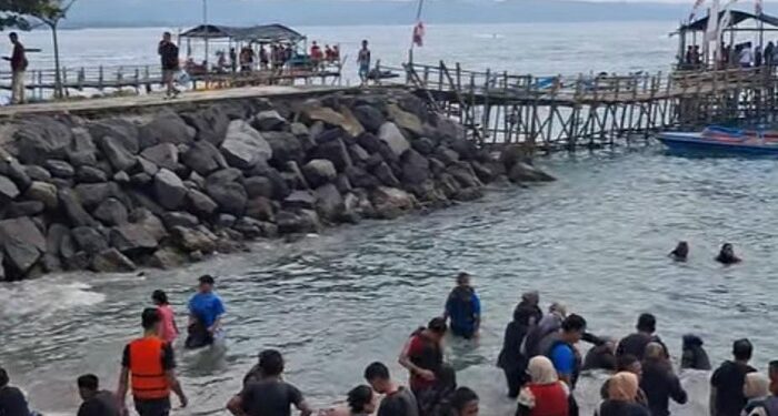 Dua Anak Terseret Arus Pantai Timur Saat Berenang, Satu Selamat dan Satu  Hilang