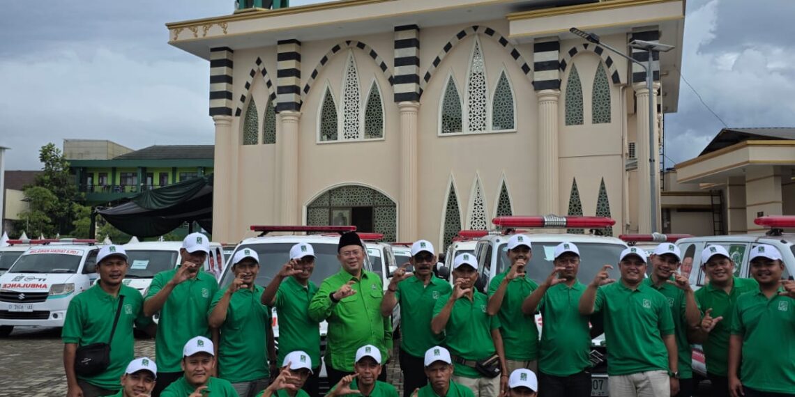 Kang Cucun Serahkan 31 Ambulans, Kader PKB Harus Selalu Hadir di Tengah Masyarakat