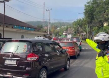 Arus Balik Membludak, Satlantas Polres Garut Terapkan CB Pengurasan Jalur Utama Tasik–Bandung