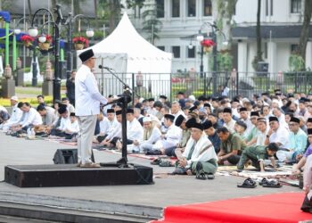 Sampah Darurat Tiga Hari, Farhan Minta Camat dan Lurah Siapkan TPS Darurat