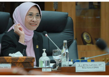 Wacana Belajar dari Rumah Mencuat, DPR Minta Sekolah Tetap Tatap Muka