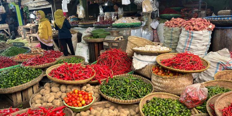 Harga Bahan Pokok di Pekan Kedua Bulan Ramadan Turun