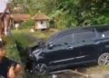 Dikira One Way, Mobil Avanza Hitam Hantam Tembok di Tasikmalaya