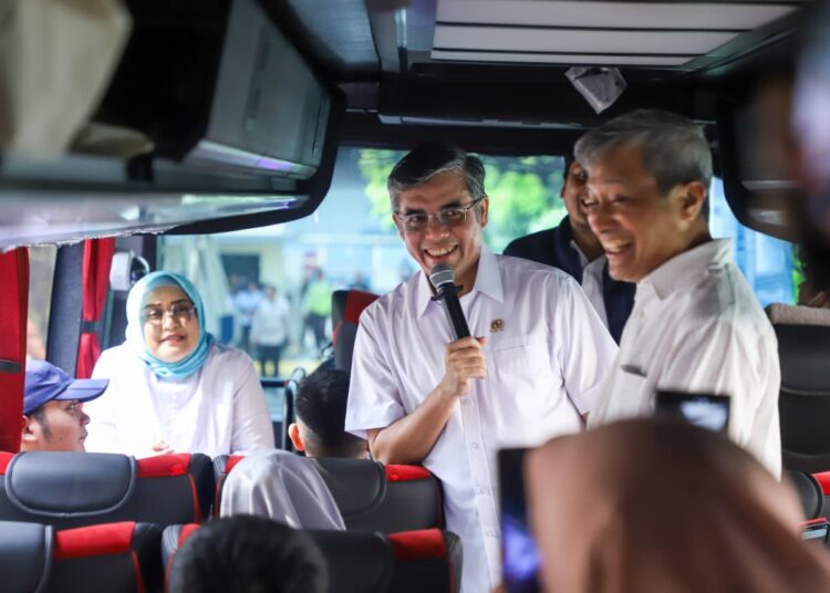 Menaker: Hubungan Industrial Harus Dibangun atas Dasar Kepedulian