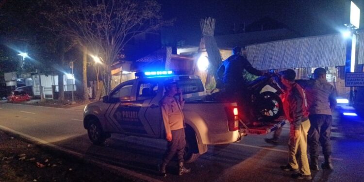 Perang Sarung di Jalan Proklamasi Menjelang Sahur, Ada yang Bawa Senjata Tajam