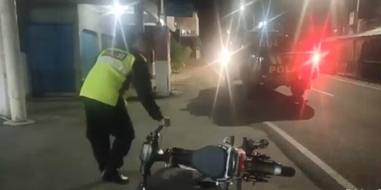 Balapan Liar di Wanaraja Dibubarkan, Satu Motor Disita