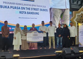 Satu Dekade Bubos, 2.600 Warga Ramaikan Buka Bareng On The Street di Balai Kota Bandung