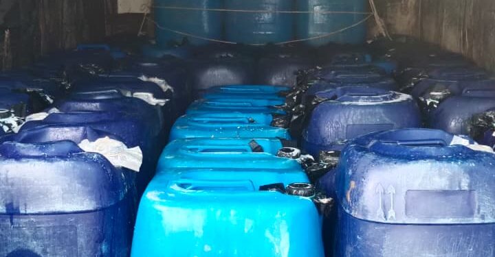 Pengiriman 1.500 Liter Tuak Asal Cidaun Cianjur Tercium Polisi di Soreang
