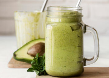 Sehat dan Segar, Cek Rekomendasi Resep Smoothie Alpukat Murah